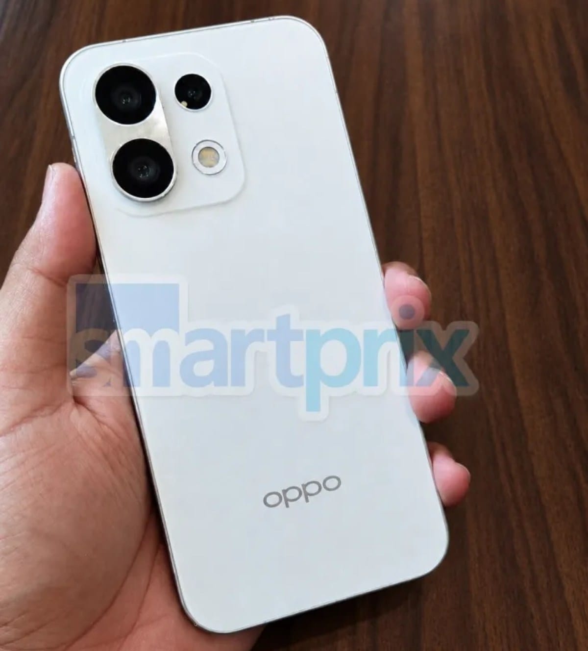 Oppo Reno17 Leak Reveals Snapdragon 7 Gen 4, 7,000mAh Battery and Expected India Price